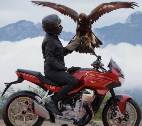 moto-guzzi-v100-mandello.jpg, 52 KB