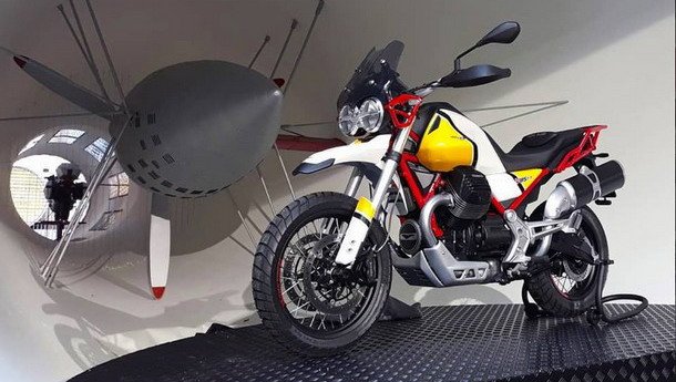 moto-guzzic-v85tt-3.jpg, 72 KB
