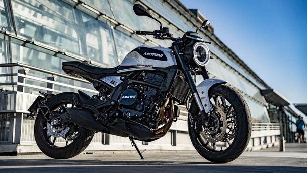 moto-morini-seiemmezzo-str-scr-4.jpg, 93 KB