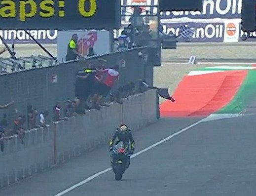 mozo gp india.jpg, 47 KB