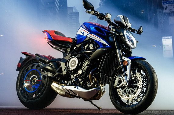 mv-agusta-dragster-rr-scs-america-2.jpg, 88 KB