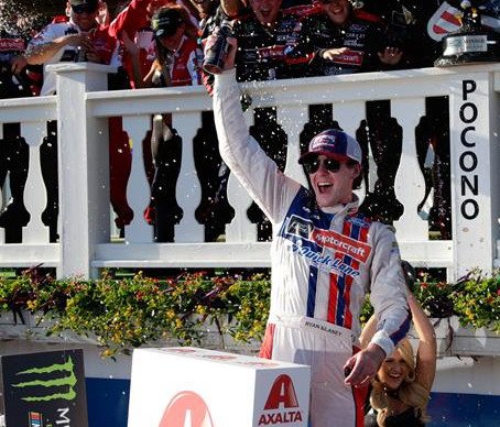 nascar blejni.jpg, 82 KB