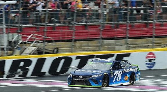 nascar charlo.jpg, 73 KB