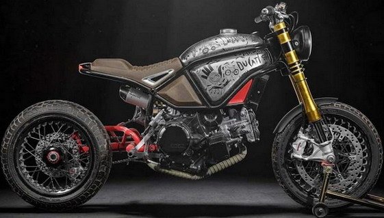 naughty-quadro 1.jpg, 56 KB