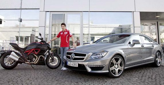 nicky hayden 1.jpg, 61 KB