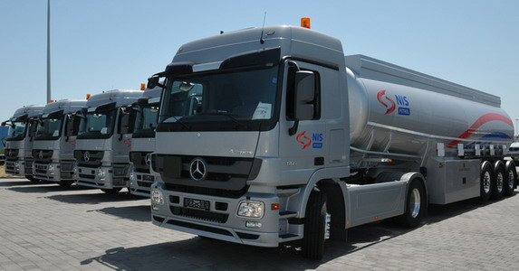 nis mercedes 1111.jpg, 53 KB