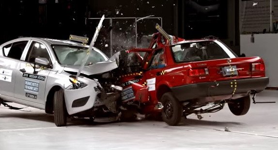 nissan crash.jpg, 52 KB