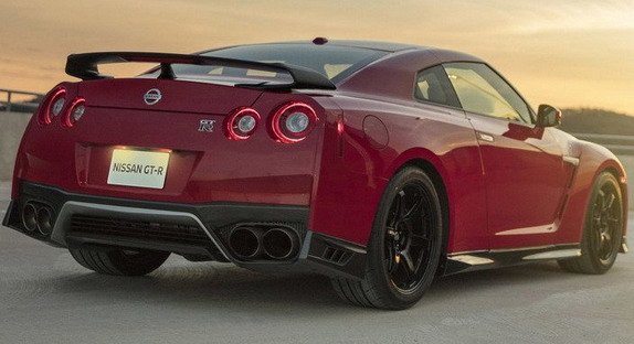 nissan gtr 888.jpg, 48 KB