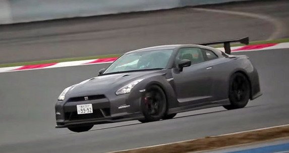 nissan gtr attack.jpg, 39 KB