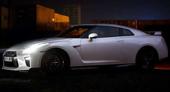 nissan gtr bgd.jpg, 36 KB