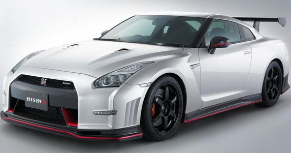 nissan gtr nismo.jpg, 40 KB