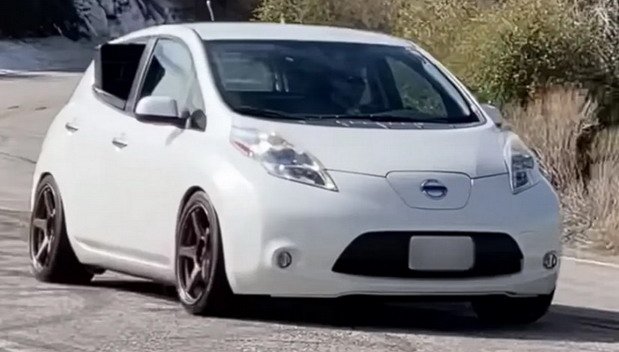 nissan leaf 1234.jpg, 51 KB