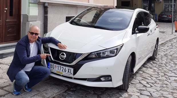 nissan leaf 5777.jpg, 88 KB