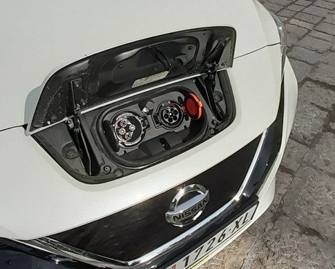 nissan leaf 57777.jpg, 59 KB