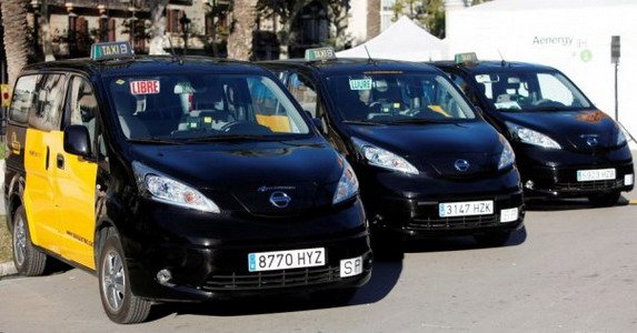 nissan taxi 111.jpg, 58 KB