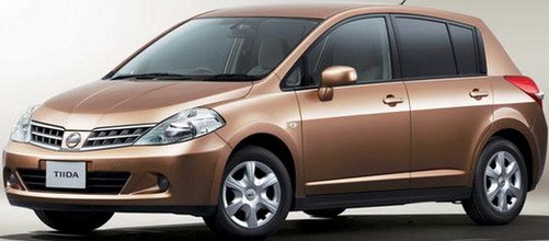 nissan tiida 2.jpg, 33 KB