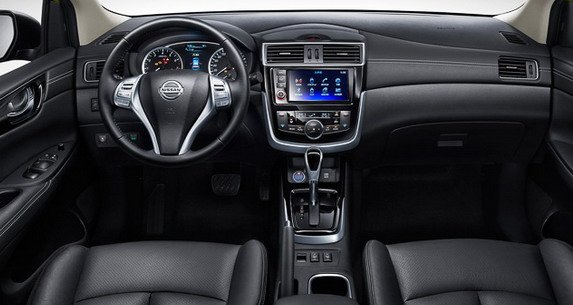 nissan tiida 44444.jpg, 55 KB