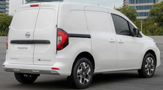 nissan townstar 22.jpg, 52 KB