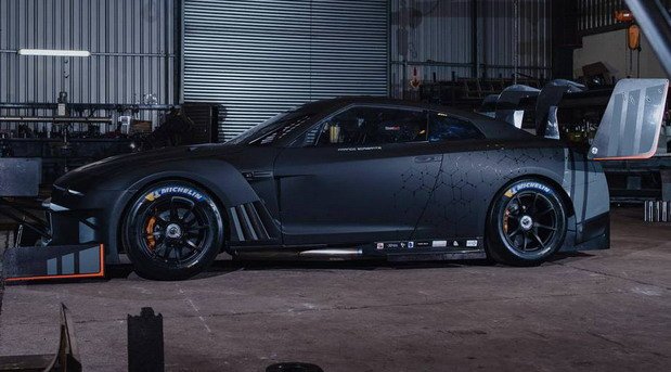nissan-gt-r-hillclimb 11.jpg, 63 KB