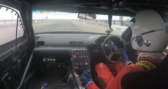 nissan-skyline-r32.jpg, 49 KB