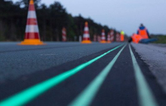 nista-od-svetlecih-puteva.jpg, 31 KB