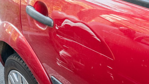 ogrebani auto.jpg, 65 KB