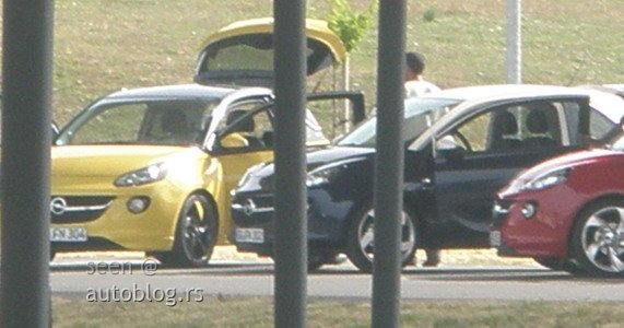 opel adam 60111.jpg, 125 KB
