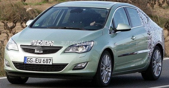 opel astra sedan 77.jpg, 63 KB