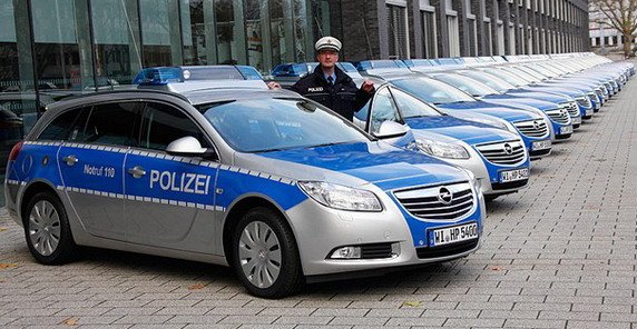 opel insignia polizei.jpg, 77 KB