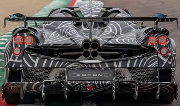 pagani huayra  c.jpg, 74 KB