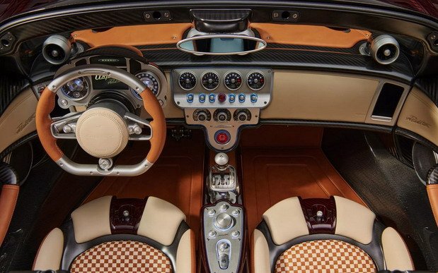 pagani u 1111.jpg, 85 KB