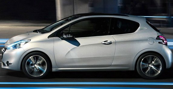 peugeot 208 3021.jpg, 44 KB