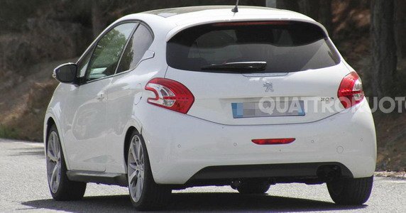 peugeot 208 333.jpg, 46 KB
