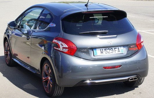 peugeot 208 50.jpg, 60 KB