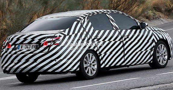 peugeot 308 sedan 21.jpg, 90 KB