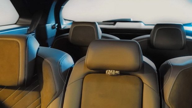 peugeot 5008 12555.jpg, 41 KB