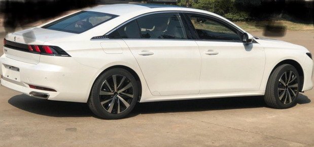 peugeot 608 1.jpg, 45 KB