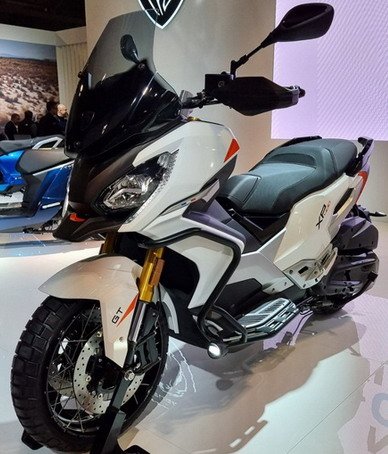 peugeot-eicma-11.jpg, 63 KB