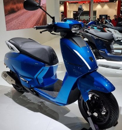 peugeot-eicma-5.jpg, 64 KB