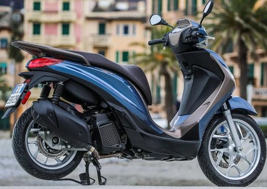 piaggio-medley-3.jpg, 70 KB