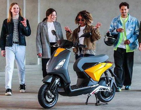 piaggio-one-1.jpg, 77 KB