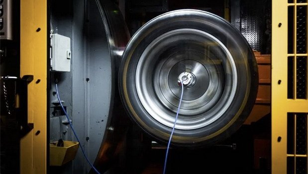 pirelli 500.jpg, 55 KB