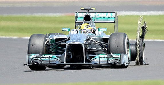 pirelli hamilton.jpg, 57 KB