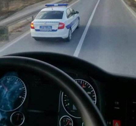 policija linija.jpg, 32 KB