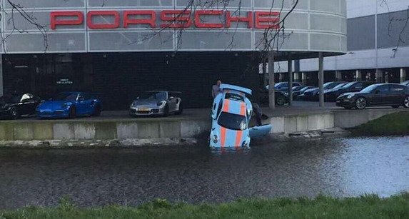 porsche 911 c 1.jpg, 54 KB