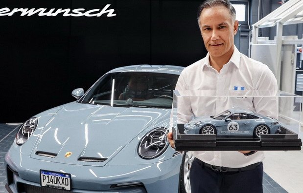 porsche 911 st 121.jpg, 66 KB