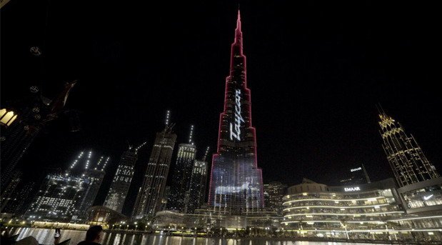 porsche burj.jpg, 50 KB