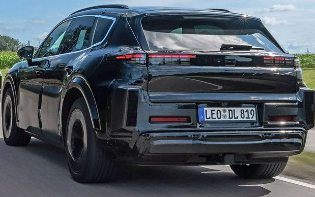 porsche cayenne 67.jpg, 70 KB