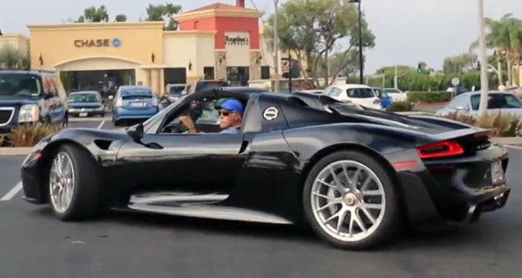 porsche corvette.jpg, 61 KB