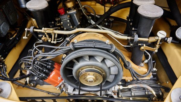 porsche eskobar 111.jpg, 87 KB